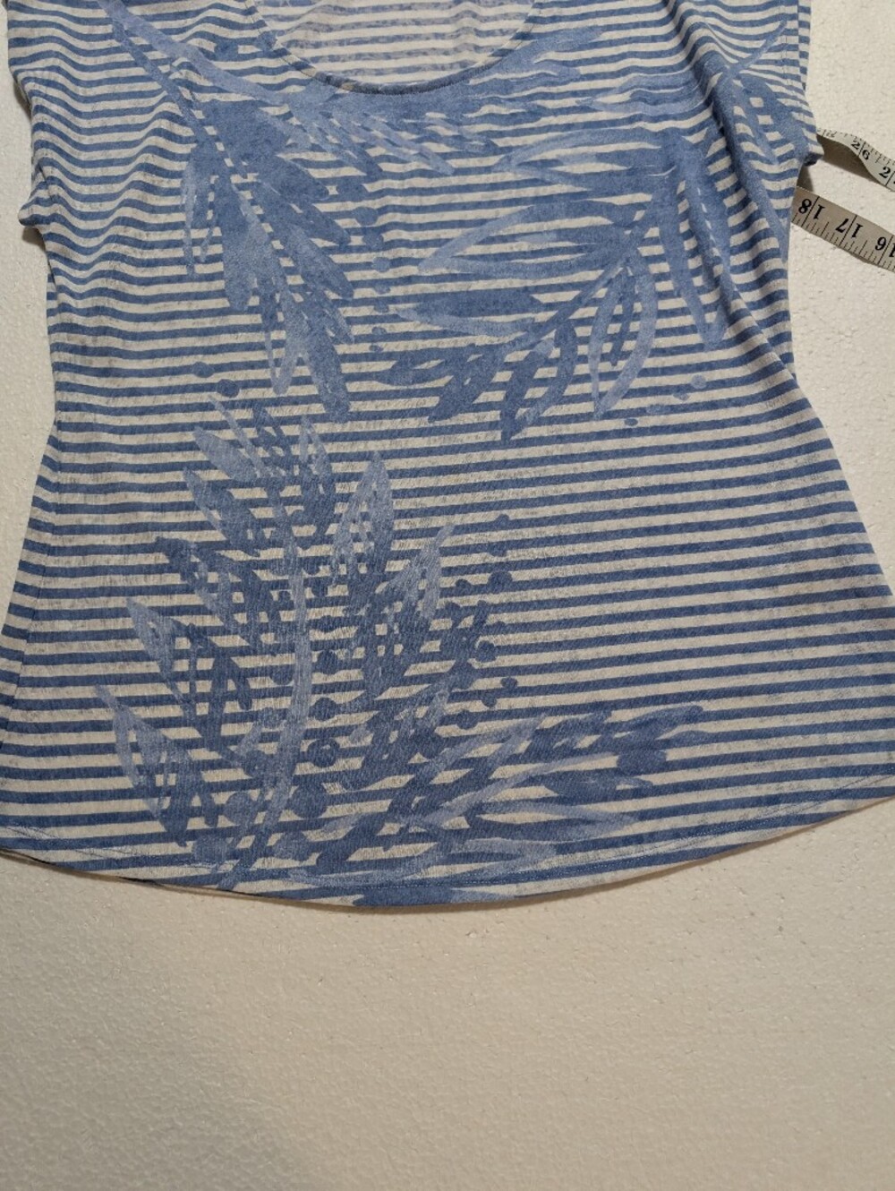 A-183 — Chico's Blue & White Striped Leaf Print Top - Picture 7 of 9